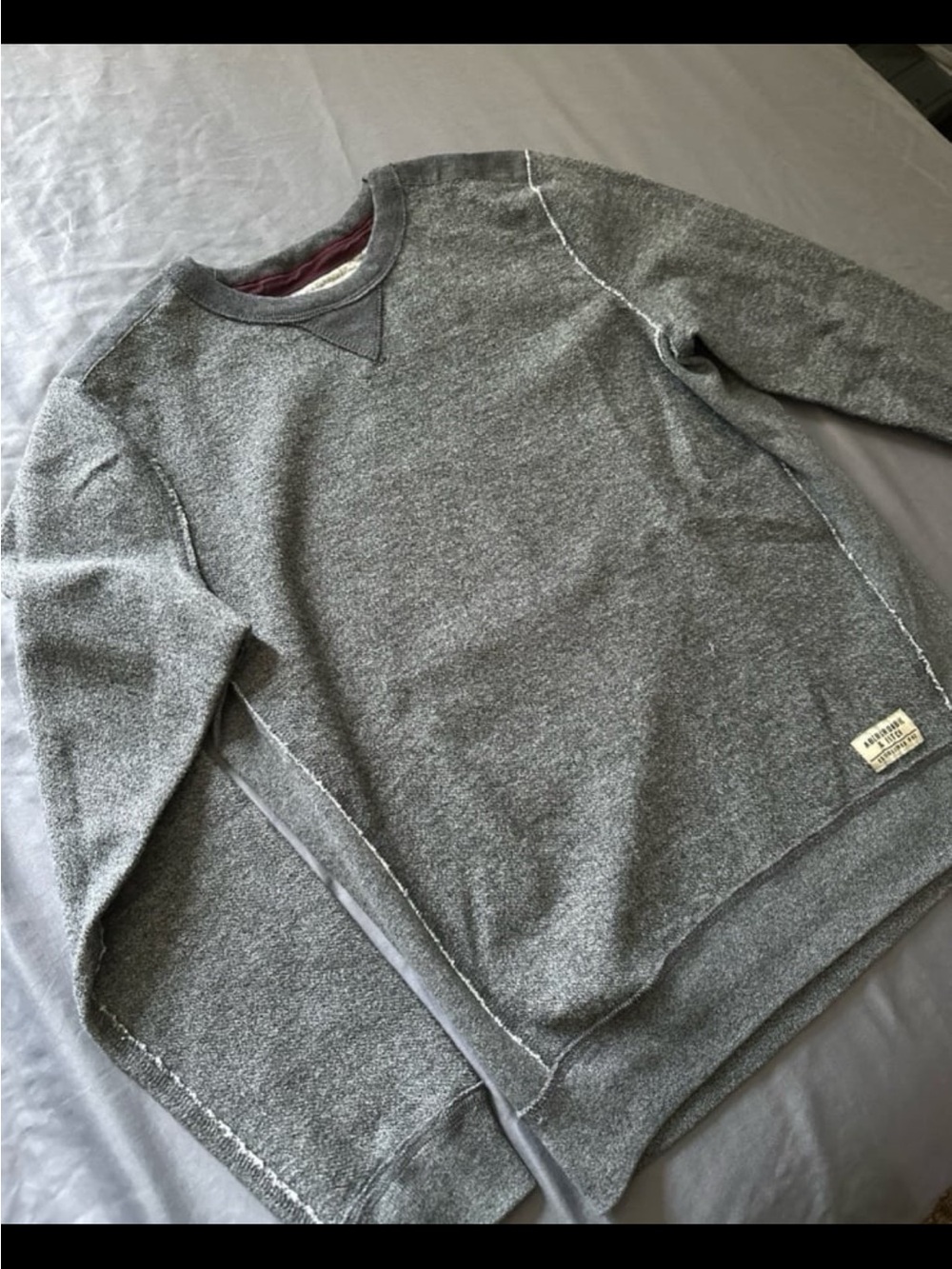 Abercrombie and Fitch Mens Gray Crewneck Sweatshirt / Sweater Size Medium
